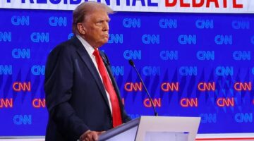 Trum Ditembak Saat Kampanye, Diduga Dilakukan Penembak Jitu